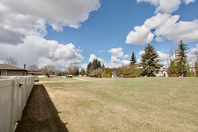 Fort Saskatchewan Townhouse for rent - 3 Bedrooms — photo 34