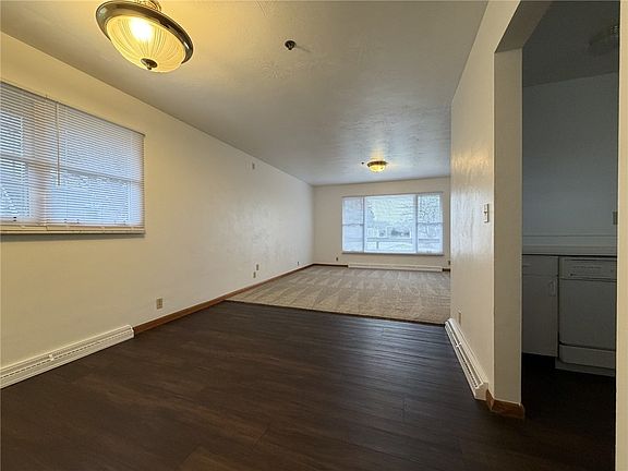 5th image of 638 N Cherry St