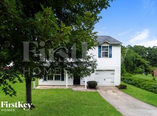 910 Park Rd, Dallas, NC 28034
