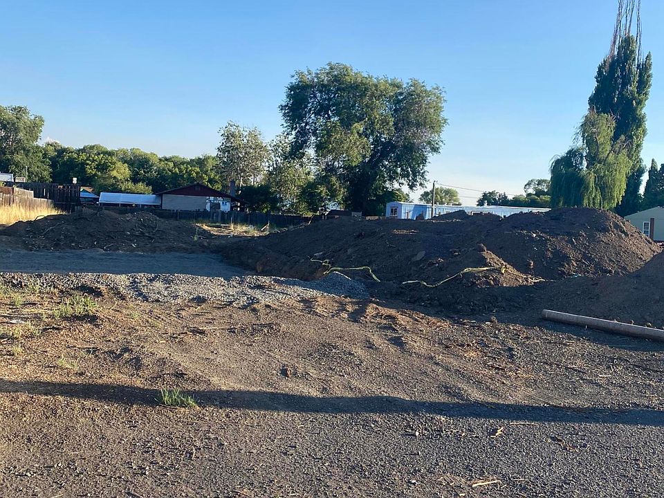 2nd image of 3526 Hilyard Ave