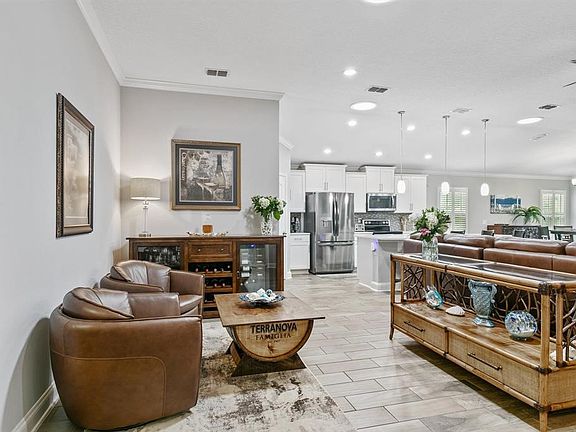 4th image of 330 Ocean Cay Blvd