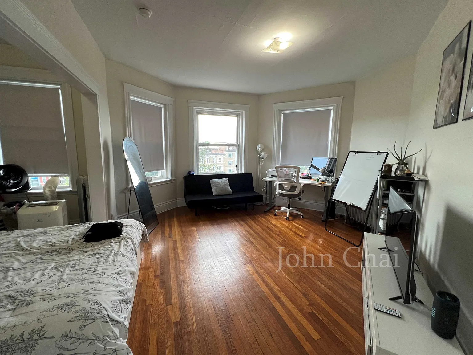 Studio, 550 sqft, $2,165 — Photo 4