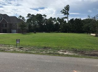 16 Poplar Cir, Gulfport, MS 39507