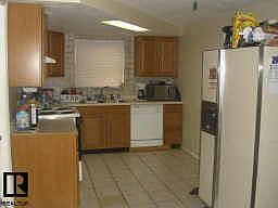 3rd image of 3029 Primrose Dr
