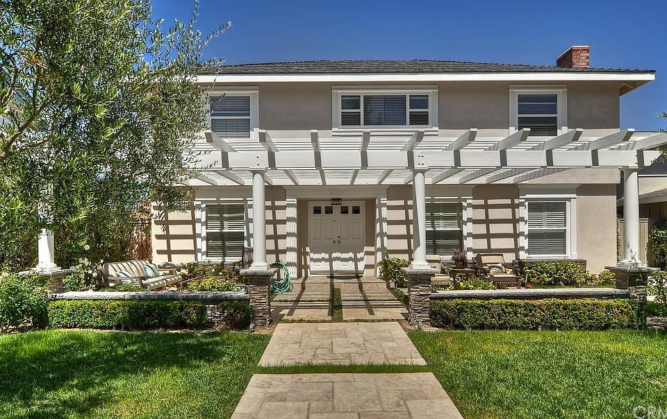 1st image of 310 Robinhood Ln