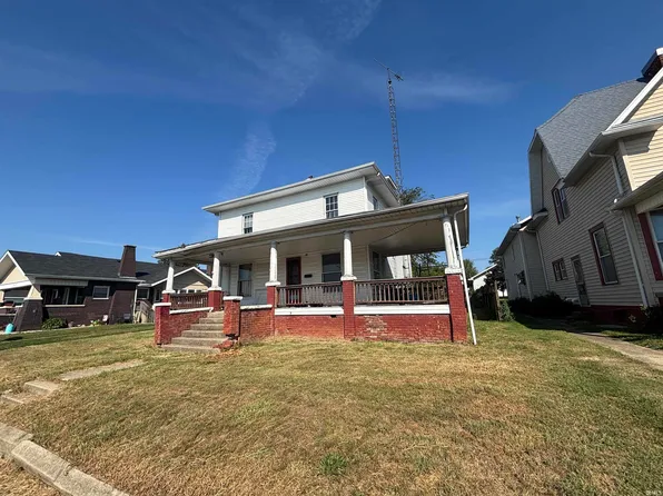 118 W 4th St, Bicknell, IN 47512