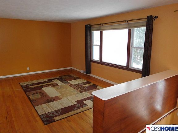 2nd image of 309 Garden Ave