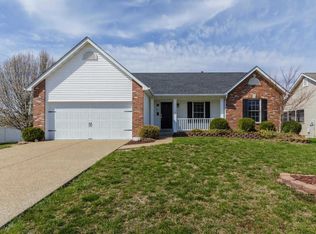 7197 Heartland Dr, Dardenne Prairie, MO 63368