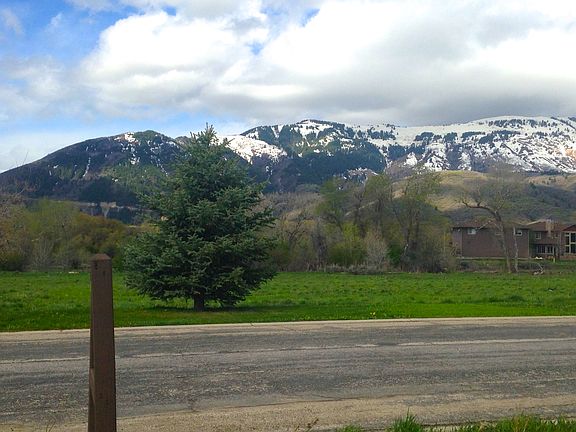 5th image of 4548 N Sheep Creek Dr