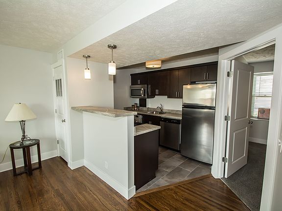 4th image of 628 Park Ave