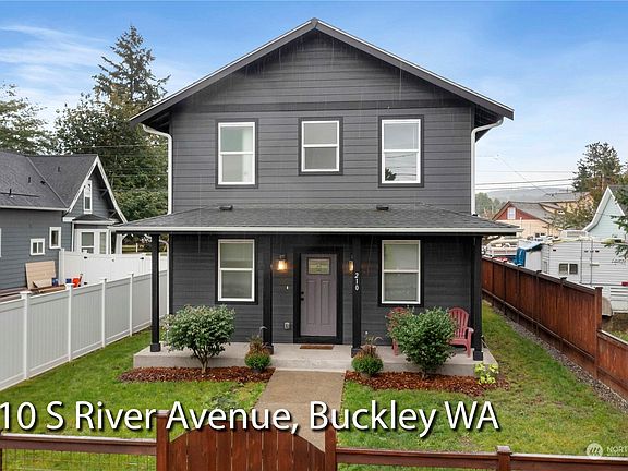 2nd image of 210 S River Avenue