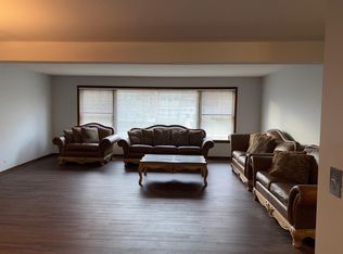 8253 Keating Ave APT 1, Skokie, IL 60076