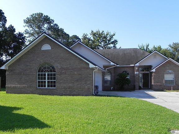 4th image of 10395 Triple Crown Ave