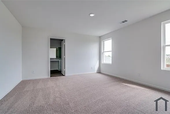 1876 Lockhart Dr — Photo 8