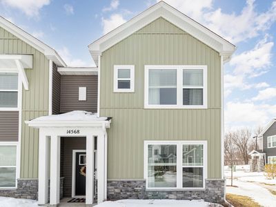 14568 Twin Lakes Cir, Burnsville, MN, 55306