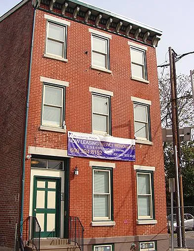 Academy Place — Photo 2