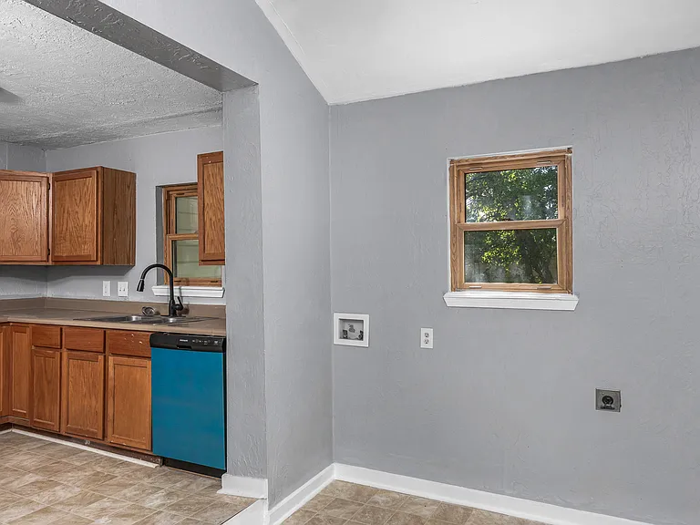 1703 NW Euclid Ave — Photo 18