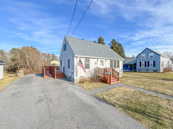 217 New Gorham Road, Westbrook, ME 04092