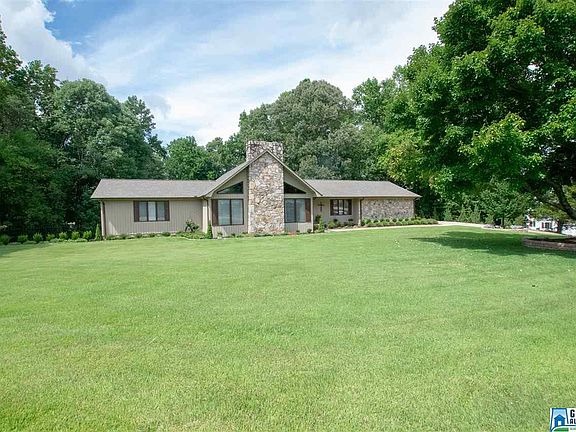 3rd image of 6430 Glen Forest Dr
