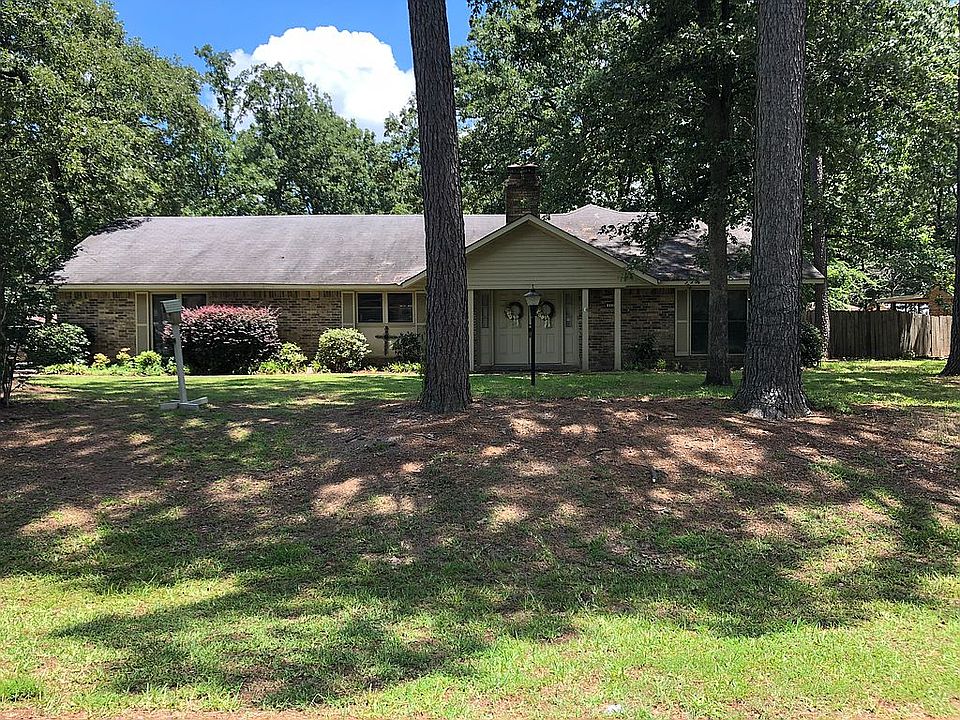 1st image of 222 Mill Creek Ln