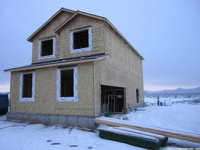 2nd image of 945 N 90 W
