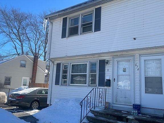 2nd image of 674 Varnum Ave #1