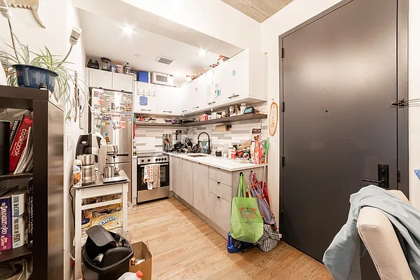 Rented by Maplewood Management | media 69