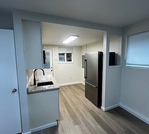 3rd image of 20835 1st Pl S