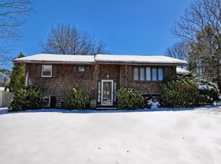 4 Simmons Dr, Milford, MA 01757