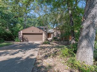 3204 Wilderness Rd, Bryan, TX 77807
