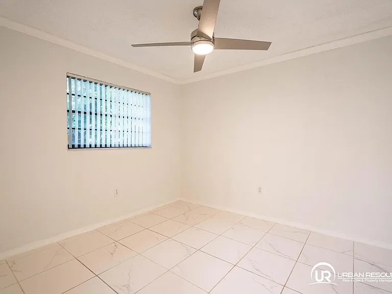 3265 Virginia St #18 — Photo 21