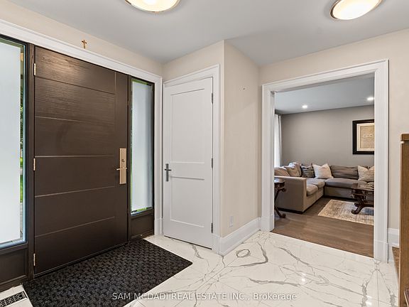 5th image of 1481 Bunsden Ave