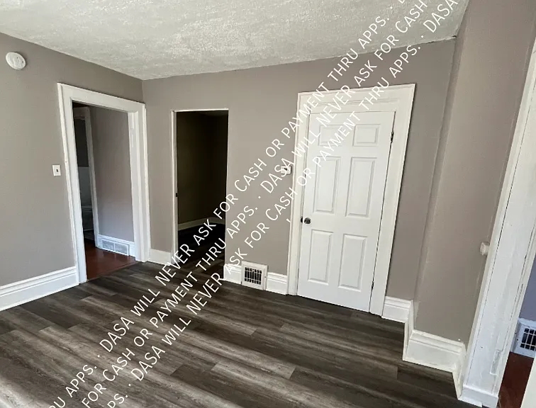 122 Spaulding St #UPPER — Photo 4