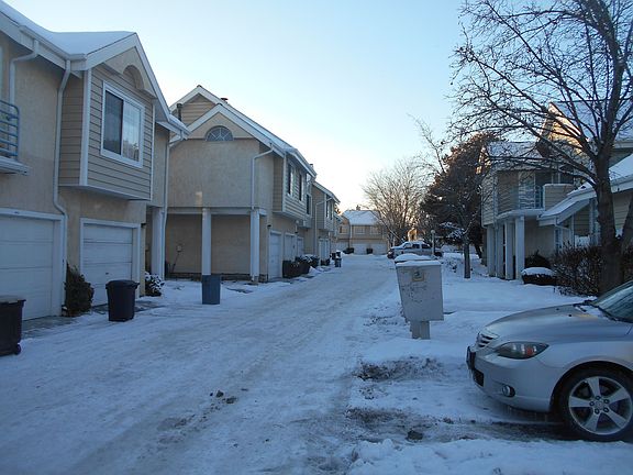 5th image of 1439 W Harbor Pointe Dr