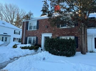 10 Beech Spring Dr #3A, Summit, NJ 07901