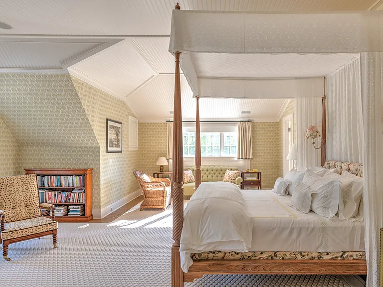 587 Sagaponack Rd — Photo 32