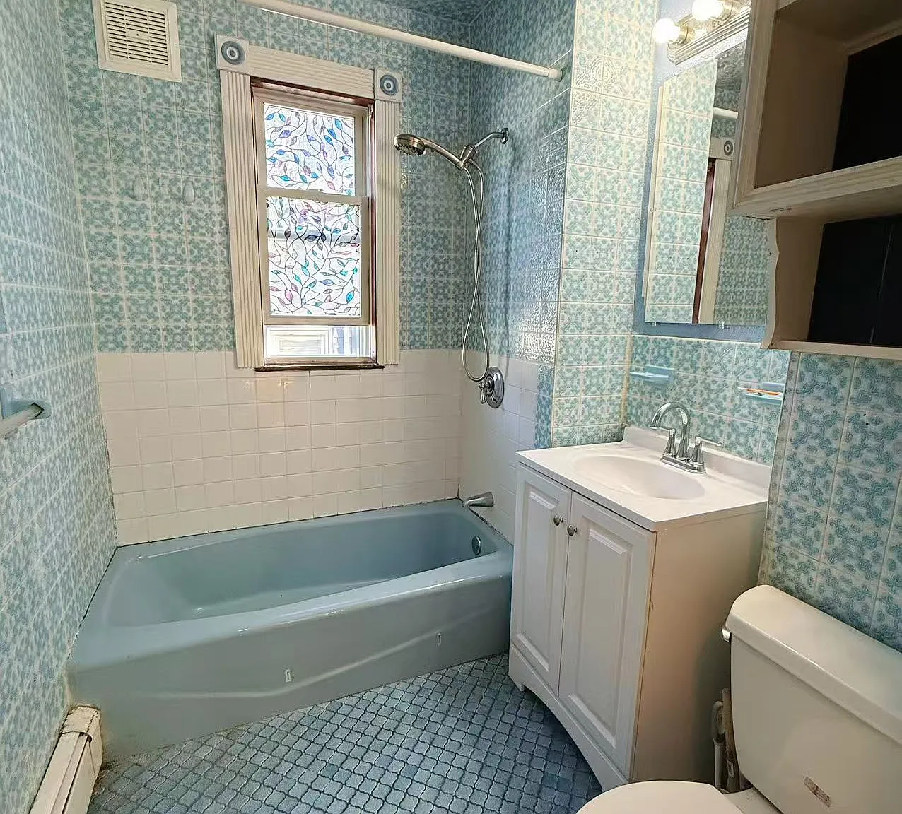 2 bed, 1070 sqft, $2,400 — Photo 4