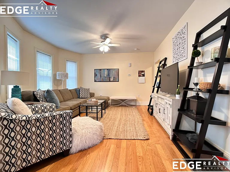 74 Brooks St #1 — Photo 2