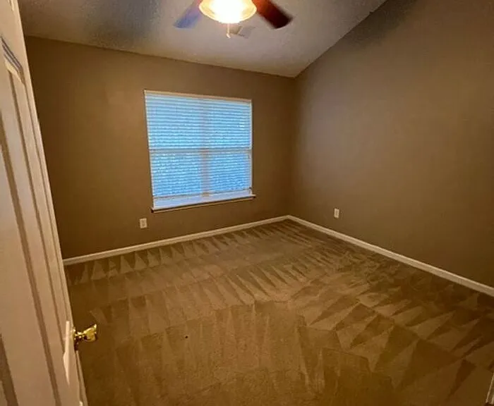 8112 Christmas Ct — Photo 9