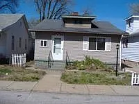 1125 Marshall Ave photo 1
