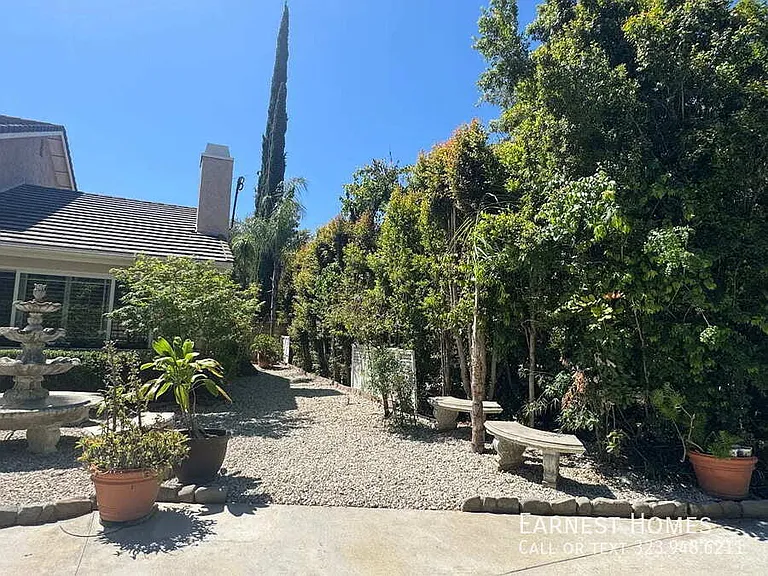 7814 Woodhall Ave — Photo 35
