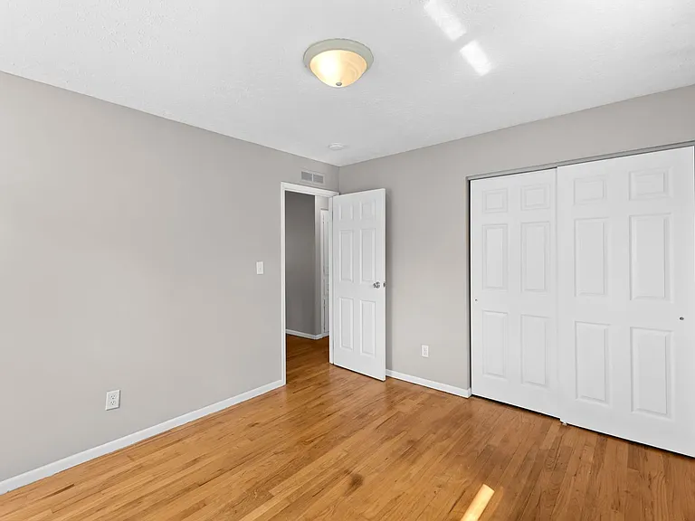 6406 Dalewood Rd — Photo 12