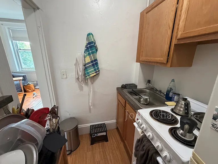 5 Walbridge St #15 — Photo 15