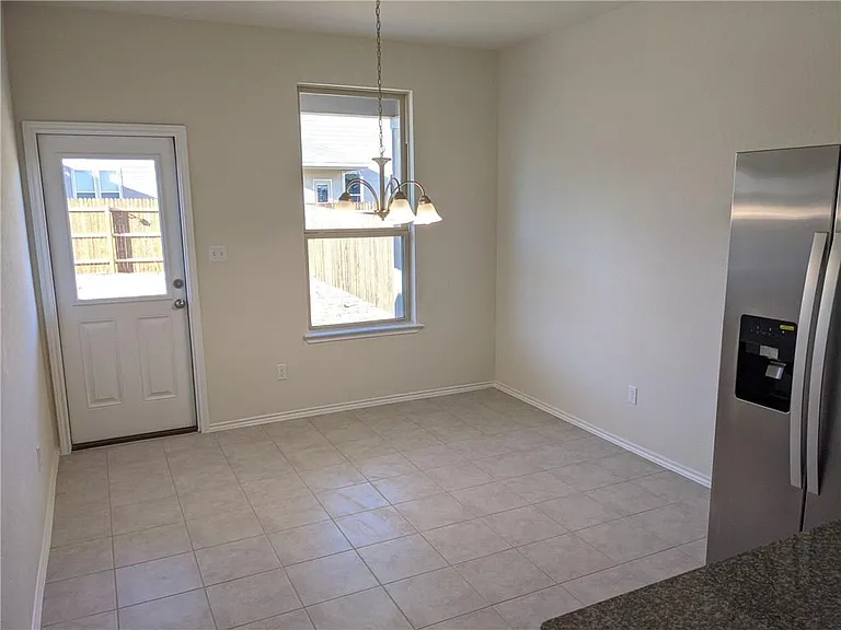 1013 Cliffbrake Way — Photo 5