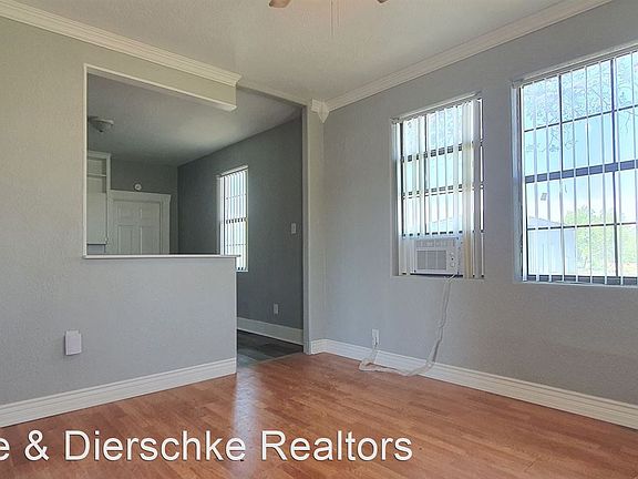 3rd image of 816 Cactus Ln