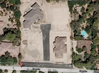 3530 Happy Ln, Las Vegas, NV 89120