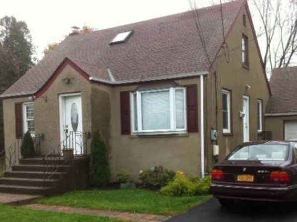 77 Samsondale Ave, West Haverstraw, NY 10993