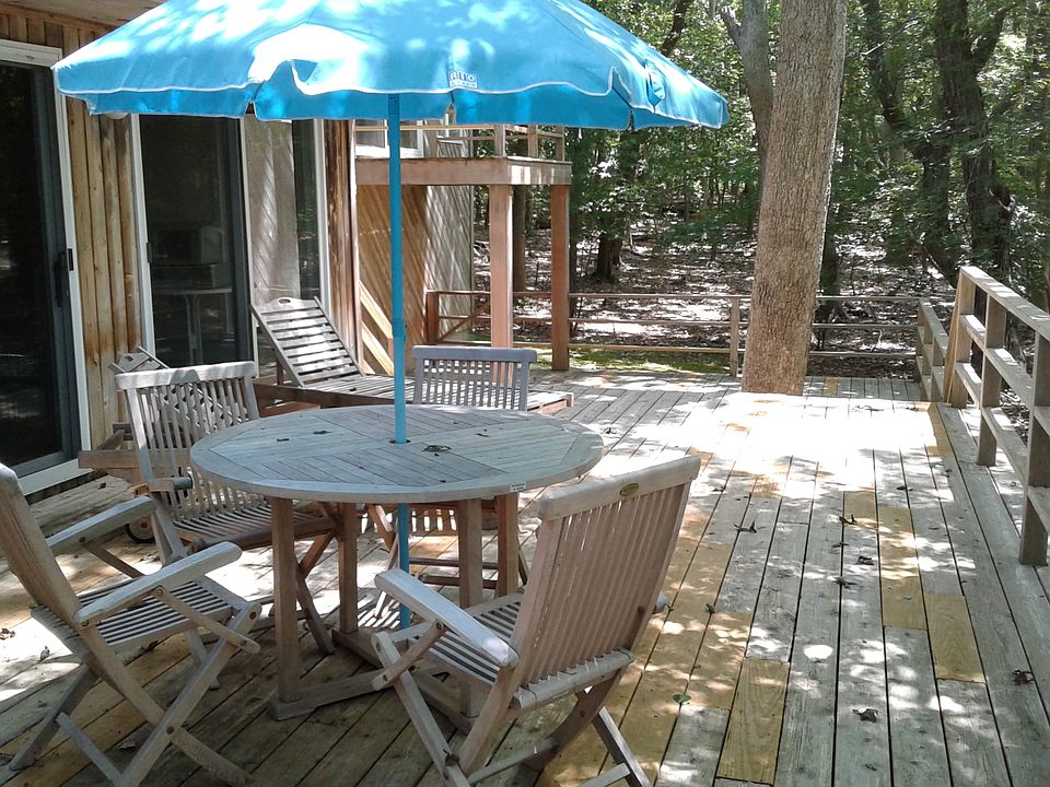 1st image of 5 Windwood Ct