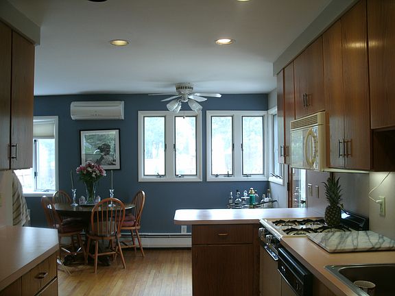 2nd image of 129 Bellecrest Ave