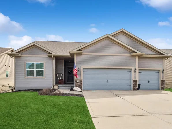 416 SE 14th St, Grimes, IA 50111